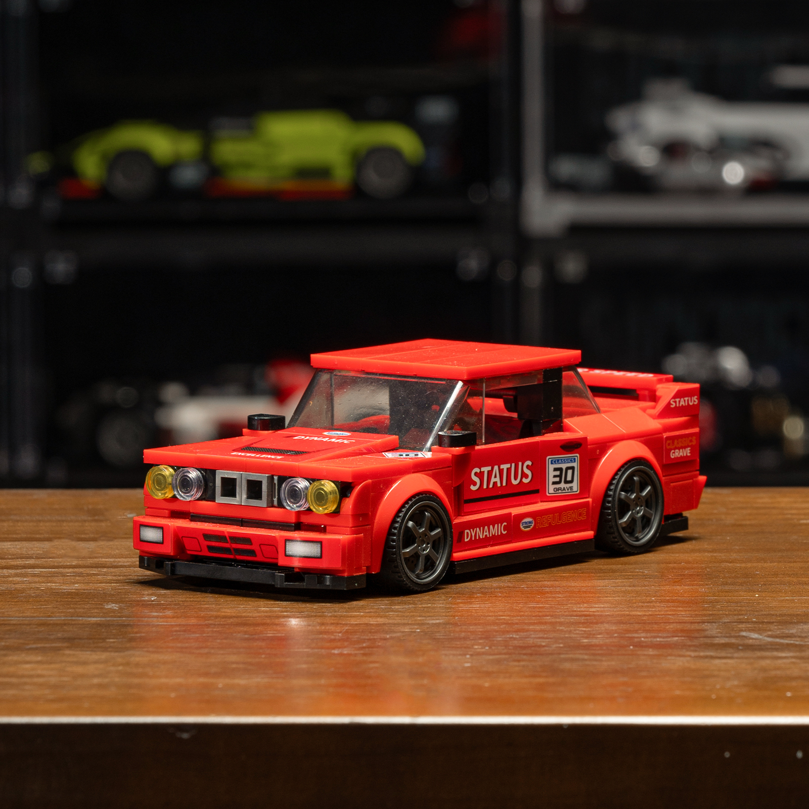 302PCS Red Classic Sports Car  - Vintage Collectible Toy Cars incelemesi ve fiyatı