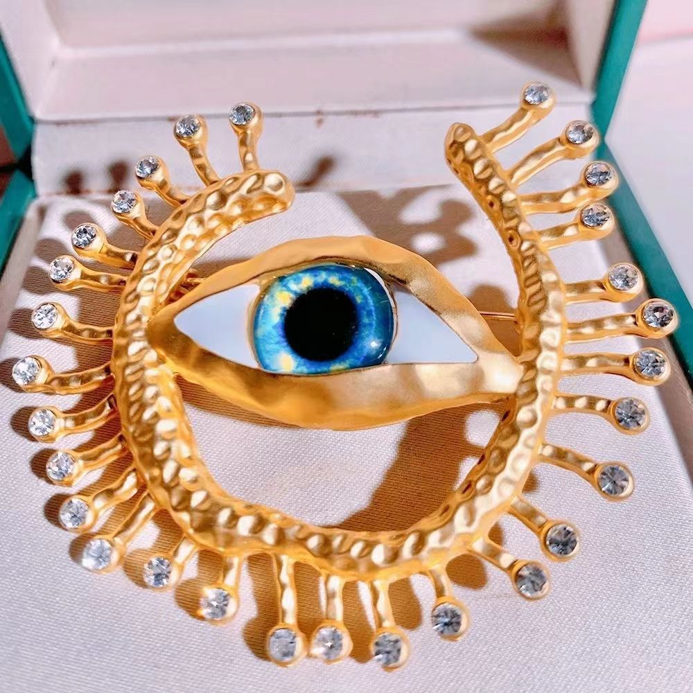 New Evil Eye Badges Cosplay An - Collectible Vintage Brooches incelemesi ve fiyatı