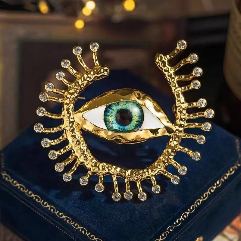 New Evil Eye Badges Cosplay An - Collectible Vintage Brooches incelemesi ve fiyatı