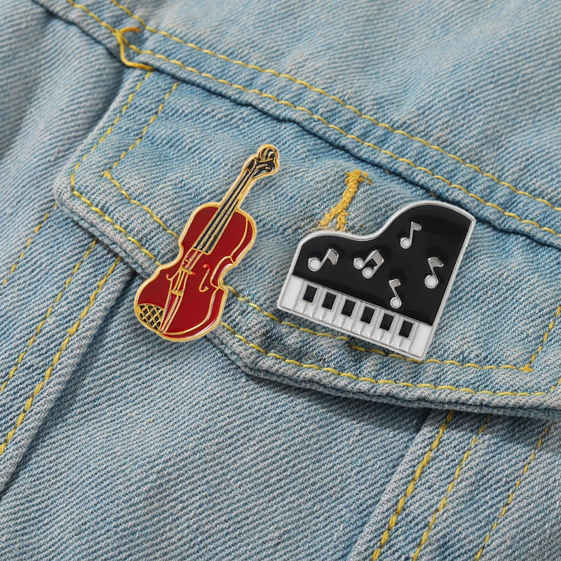 Musical Instrument Enamel Lape - Collectible Vintage Brooches incelemesi ve fiyatı